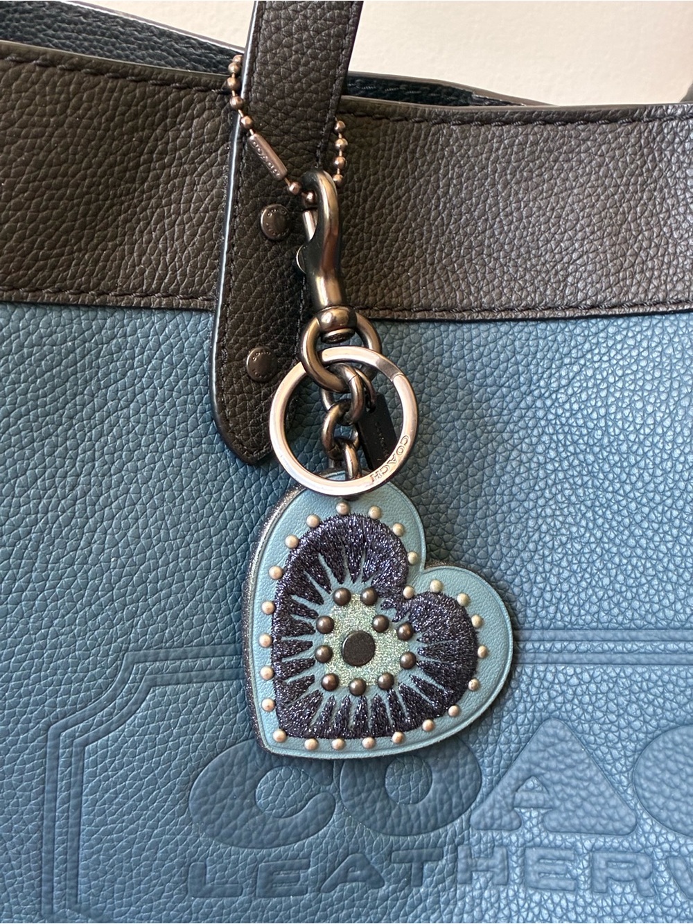 Coach Embroidered Glitter Heart Bag Charm Key Chain With Rivets, Blue / Gunmetal - Picture 16 of 16